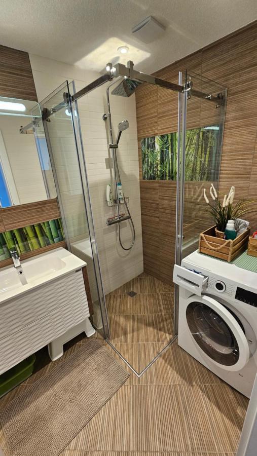 Smokini Beach Apartment Созополь Экстерьер фото